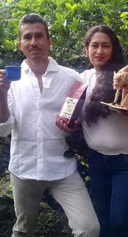 Café Chavitas -Carlos e Isabel